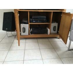 Eiken tv kast maat 126 cm breed en diepte 60 cm hoogte 152