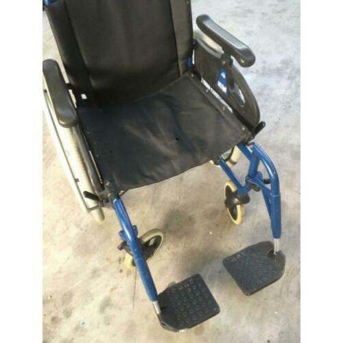inklapbare rolstoel Inklapbare rolstoel merk metropil