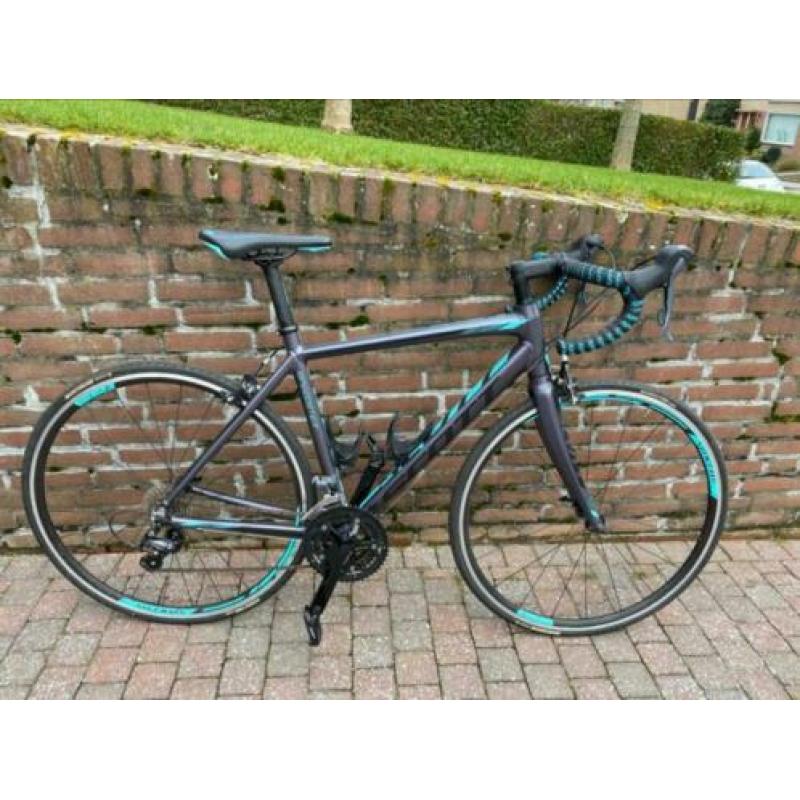 Racefiets Scott (women) zo goed als nieuw