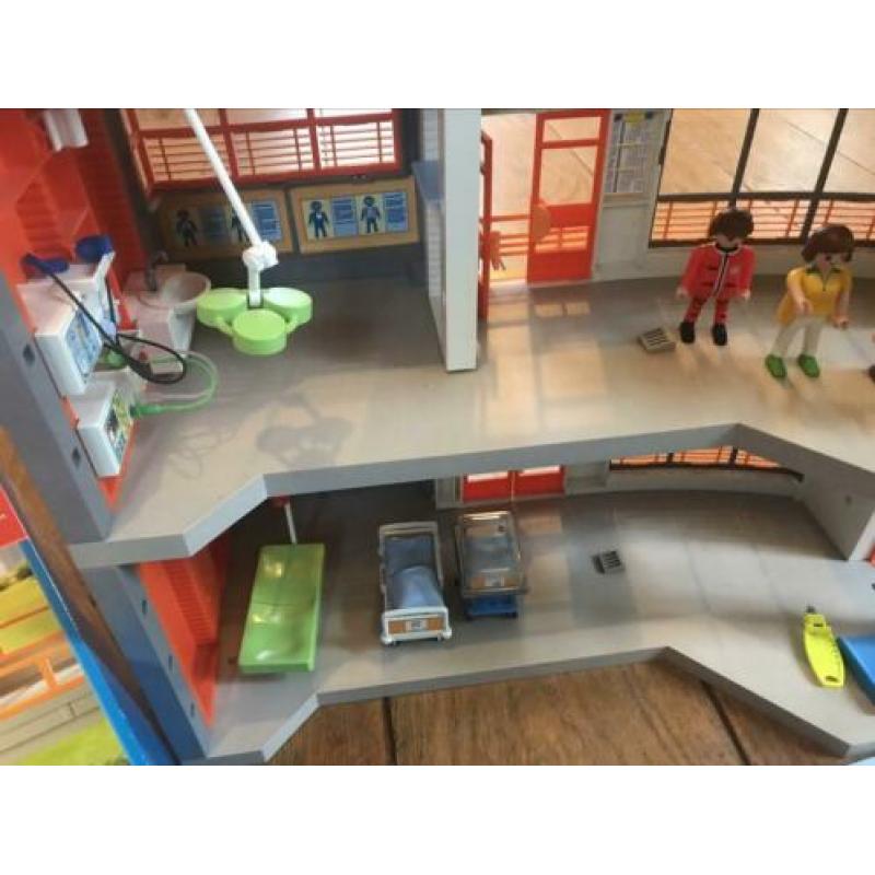 Playmobil ziekenhuis met verd 6657 6443
