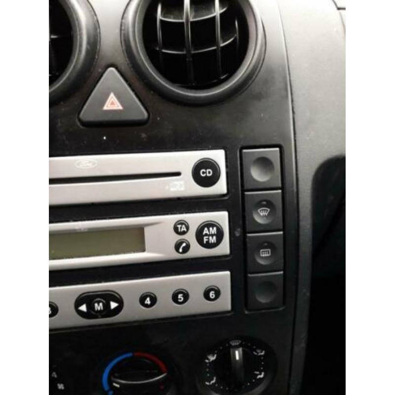 Ford Fusion 1.6 Tdci 66KW 2005 Grijs