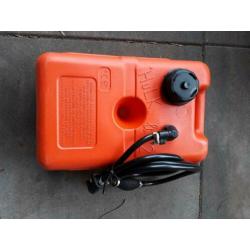 Kunststof brandstoftank / benzinetank 12 liter compleet