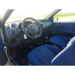 Fiat Punto 1.2 3DR 2003 Grijs