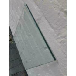 Geharde glazen legbord wandplank glas winkelstelling