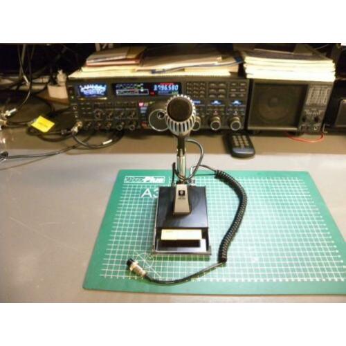 Kenwood MC-50 tafelmike gezien leeftijd nog netje's
