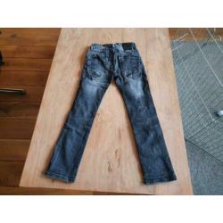 Vingino jeans maat 8