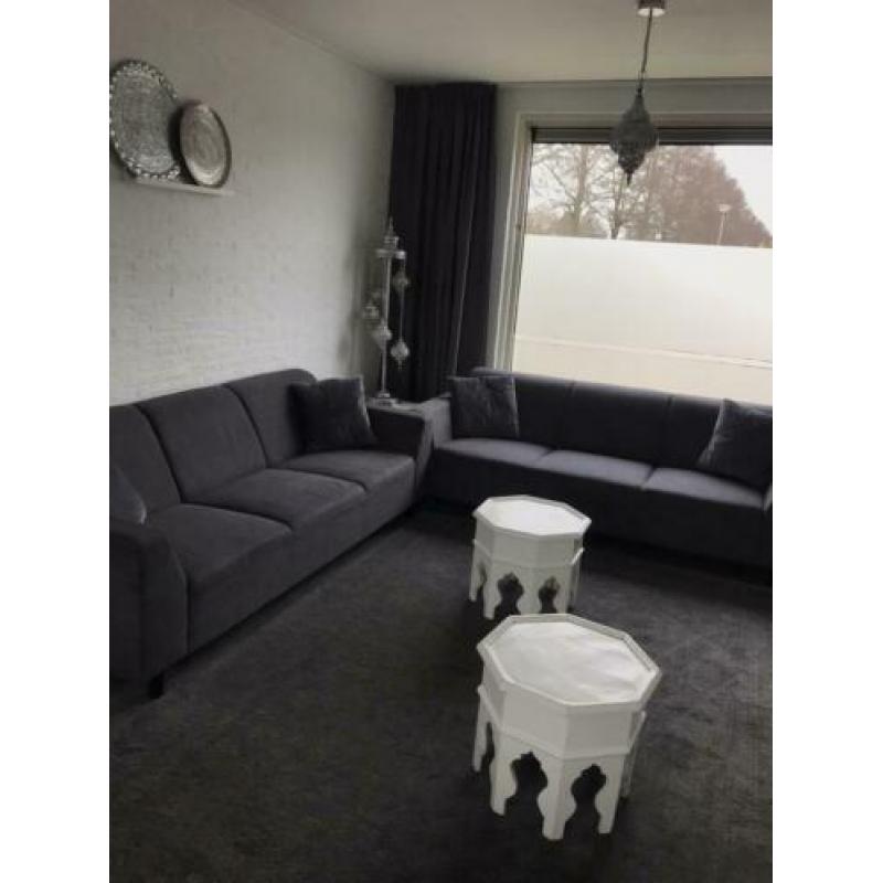 2x3 zits bank grijs inclusief 2 hockers