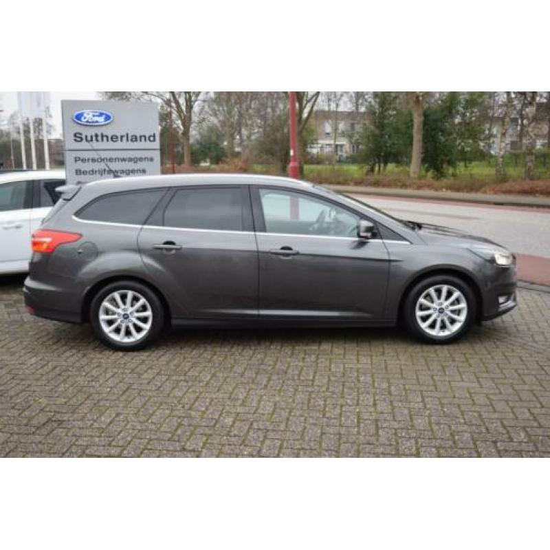 Ford Focus Wagon 2.0 TDCI Titanium 150pk Automaat Trekhaak |