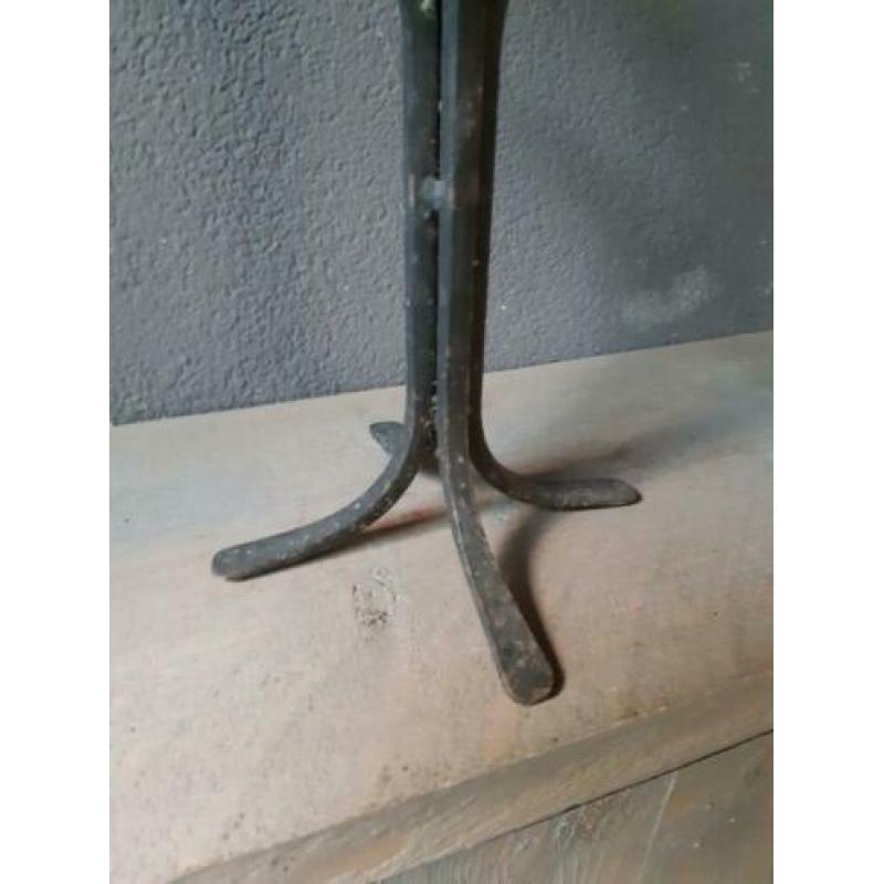 Antieke kandelaar, voor 3 kaarsen Hoog: 40 cm