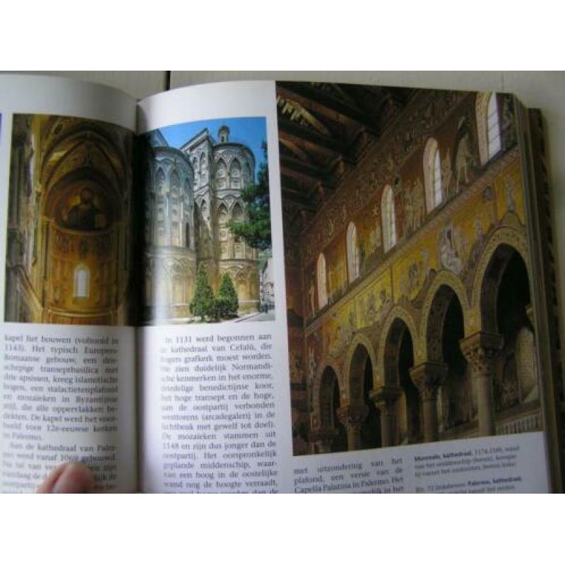 Romaanse kunst. Architectuur -Schilderkunst - Beeldhouwkunst