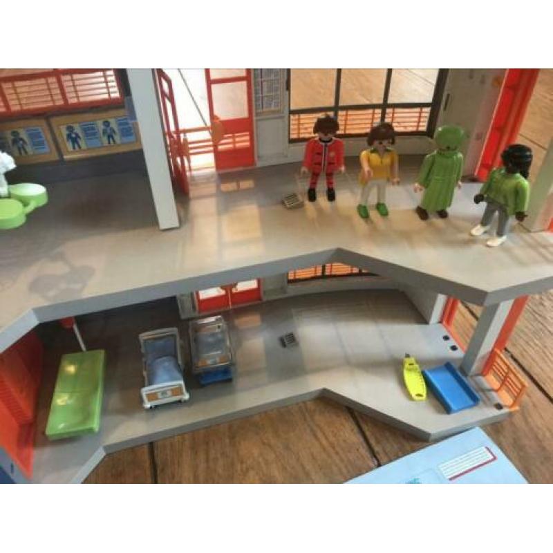 Playmobil ziekenhuis met verd 6657 6443
