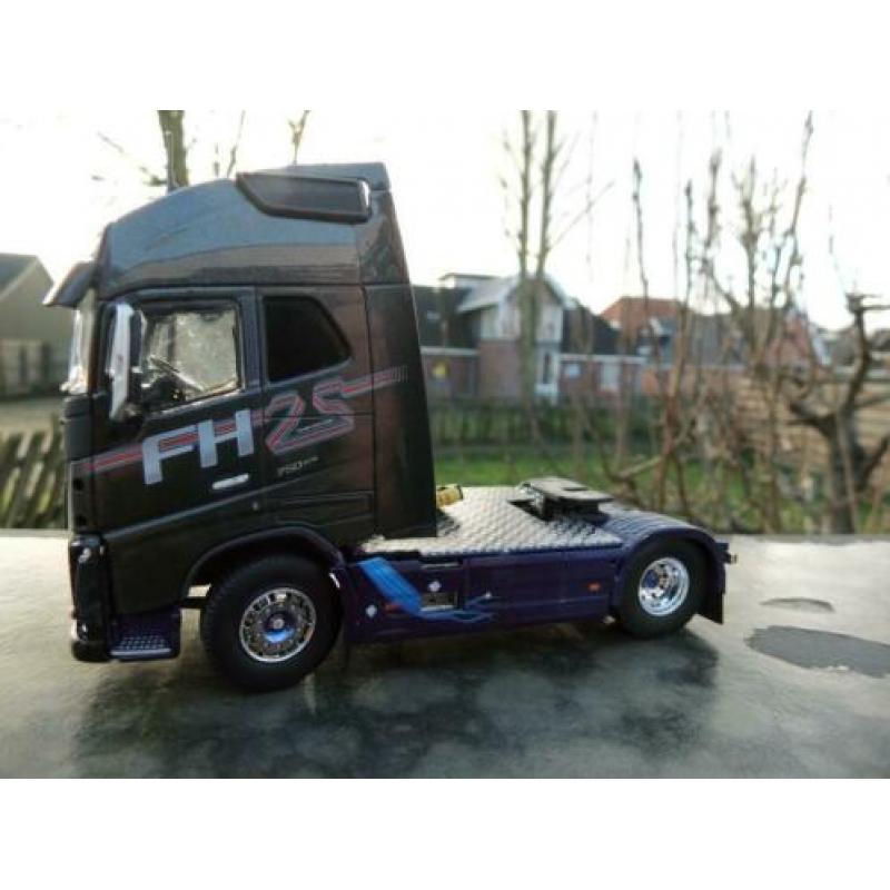 Tekno Volvo FH4 Loop of Sloop