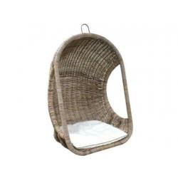 Rotan Hangstoel met gratis kussen en Schapenvacht