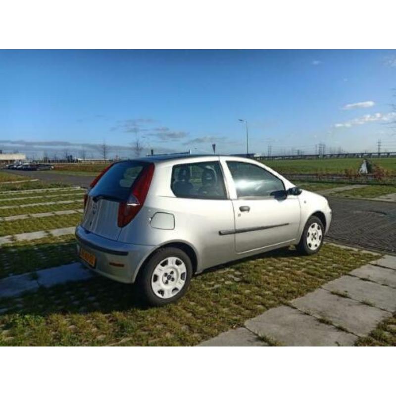 Fiat Punto 1.2 3DR 2003 Grijs