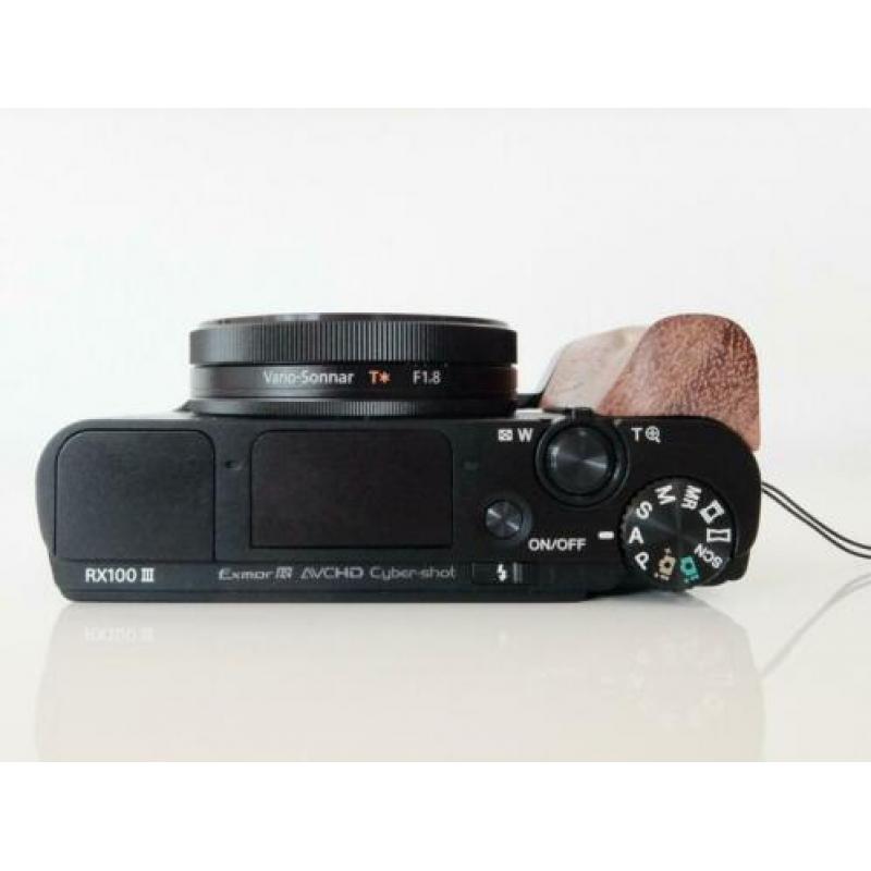 Sony RX100 M3 / III met Smallrig grip incl. bon + garantie