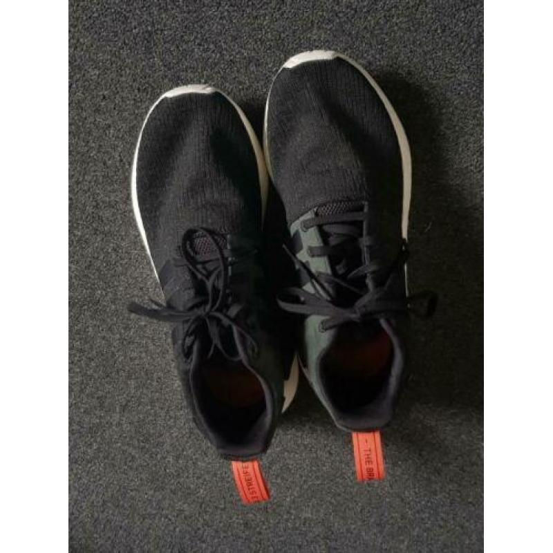 Adidas NMD R2 ZGAN mt 45