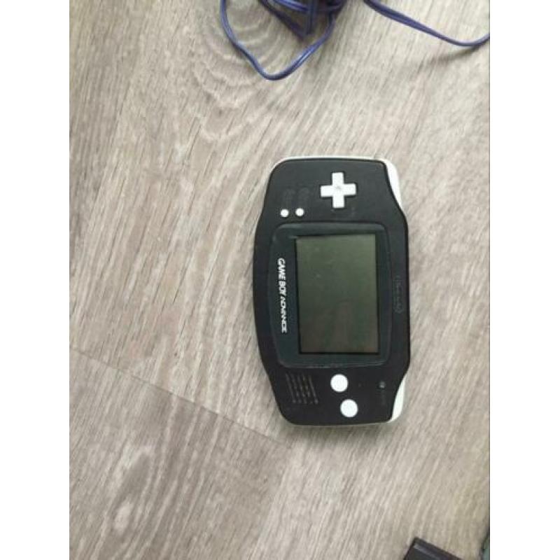 Game Boy Advance incl 6 spellen