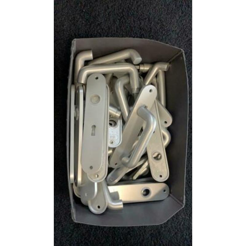 Crica 9 stuks deurbeslag binnen RVS