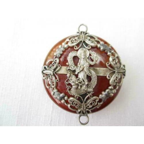 Antiek Chinees-Chinese Jade hanger / medaillon met zilverbes