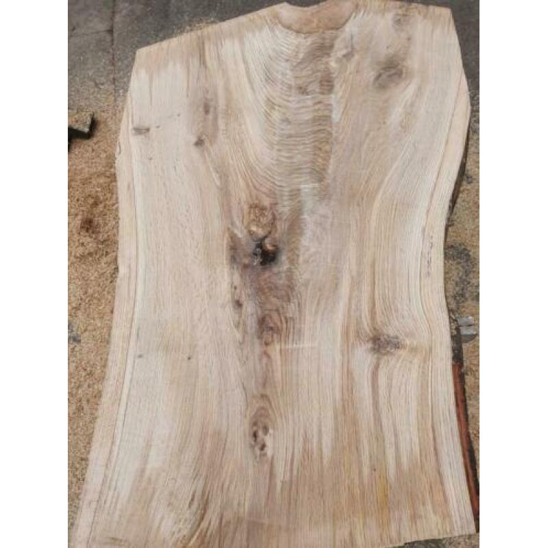 Eiken schaaldelen. Boomstam plank