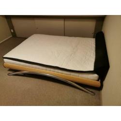 2 persoonsbed met matras en topper