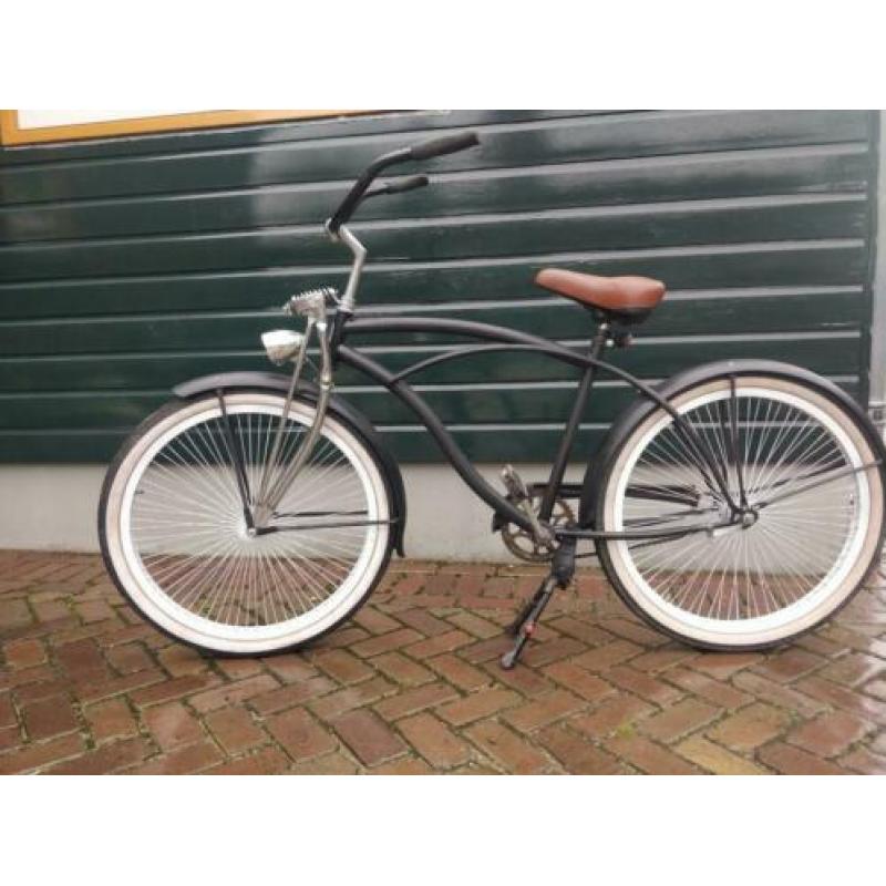 Beach cruiser fiets low Rider fiets rijklaar