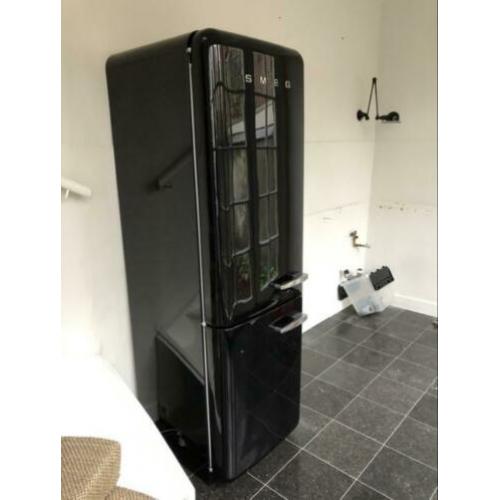 SMEG koel/vries combinatie A++ 2 jaar oud!