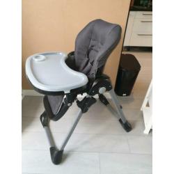 Titanium baby kinderstoel te koop.
