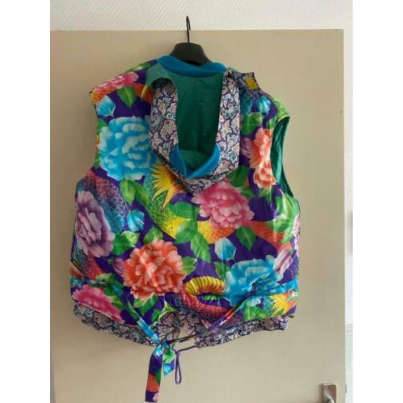 Oilily bodywarmer maat XL