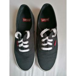 Levi's schoenen Mt 39