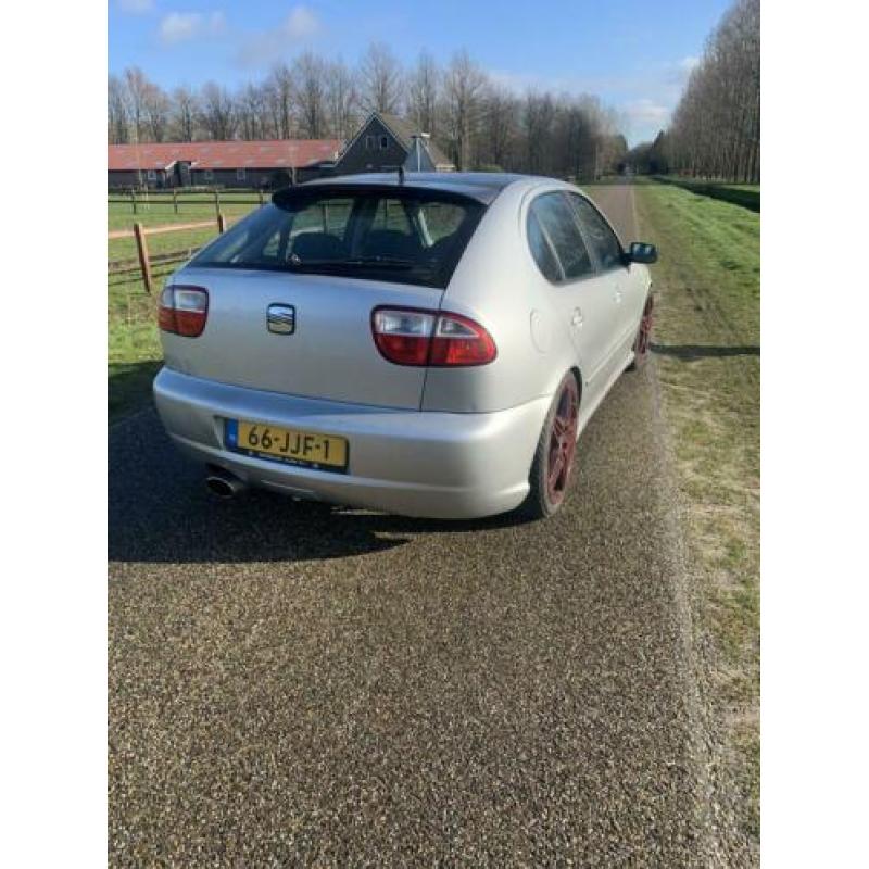 Seat Leon 1.8T 225pk