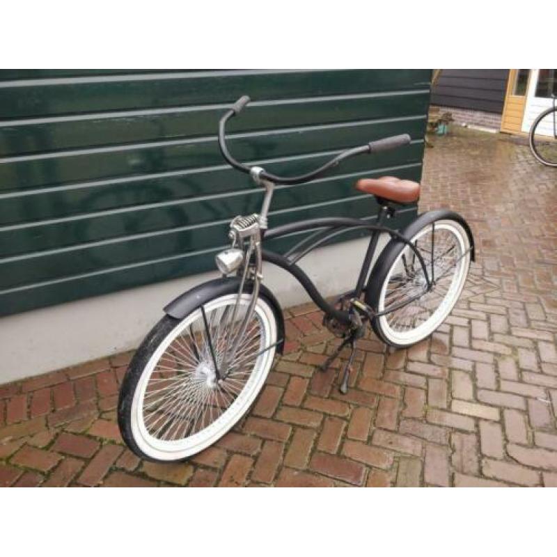Beach cruiser fiets low Rider fiets rijklaar