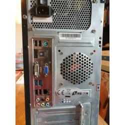8 core, 16mb ram met dvd brander. Geregistreerde windows pc