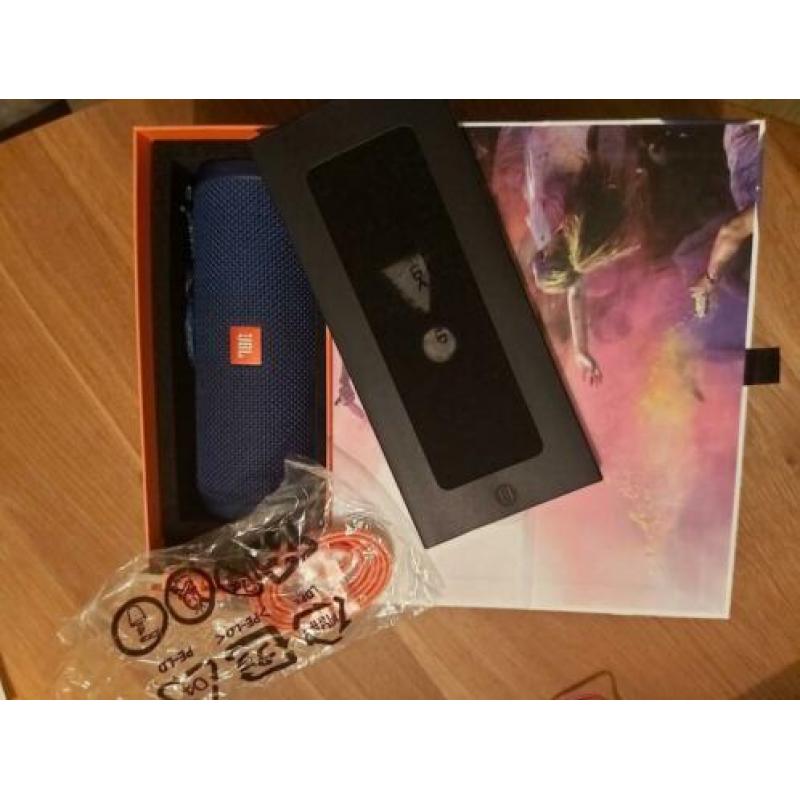 JBL Flip 4