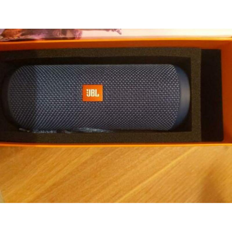 JBL Flip 4
