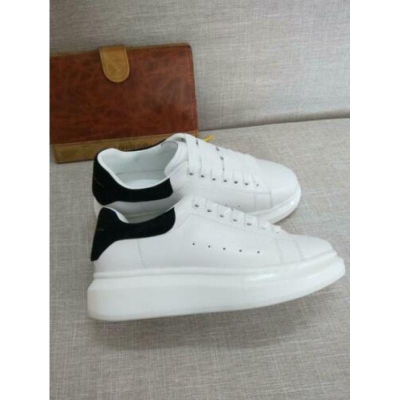 Ze zijn er weer! Alexander mcqueen sneakers maat 35-45