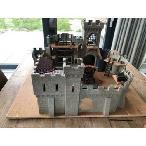 Playmobil ridderkasteel incl piratenboot zeer uitgebreid!!