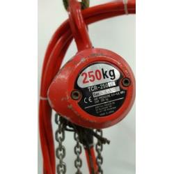 Kettingtakel pneumatisch 250 Kg. luchttakel Red Rooster