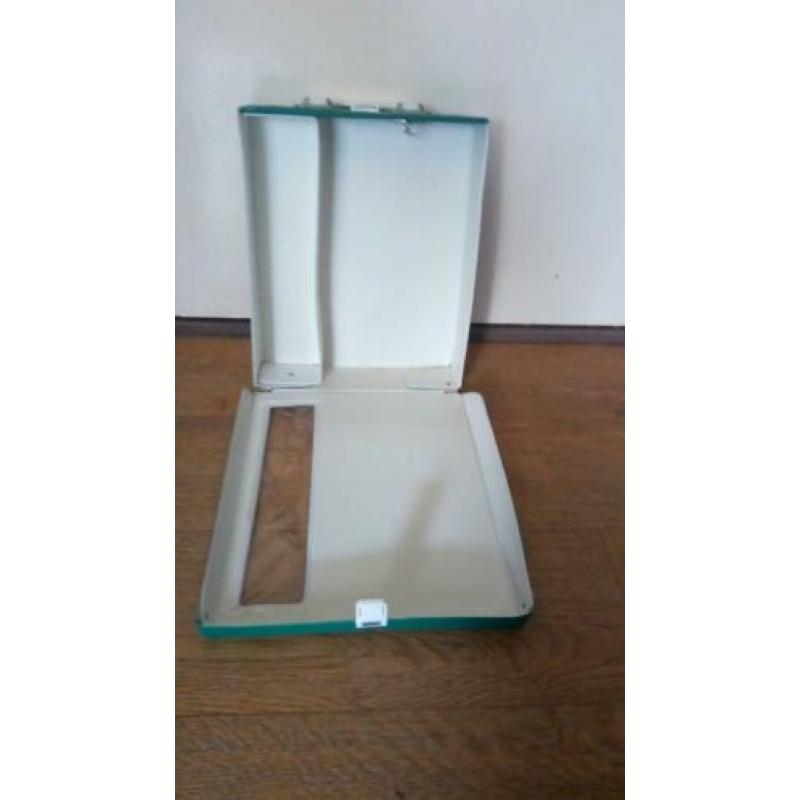 vintage koffer voor Fleur