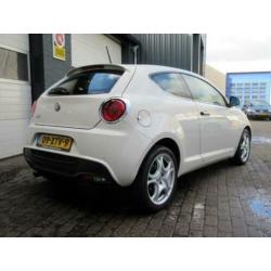 Alfa Romeo MiTo 0.9 TwinAir Distinctive Super nette auto! LE