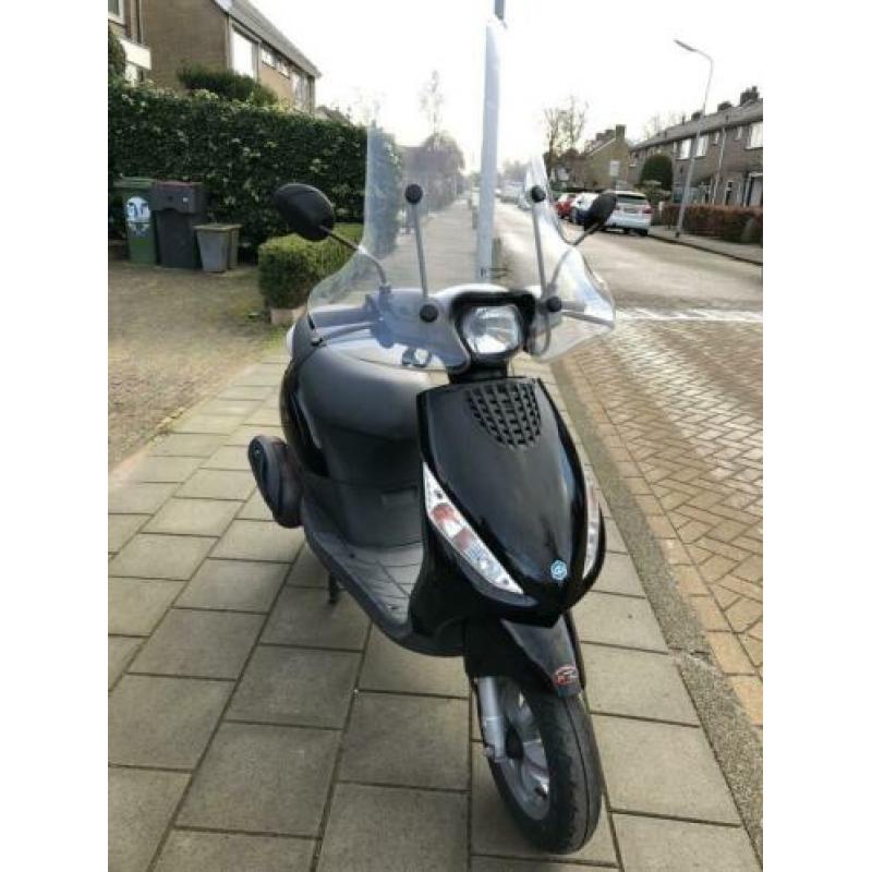 Piaggio zip snor