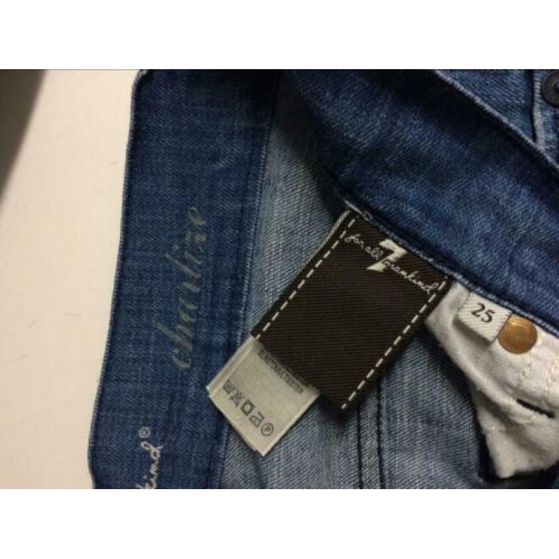 7 For all mankind flaire jeans mt 25