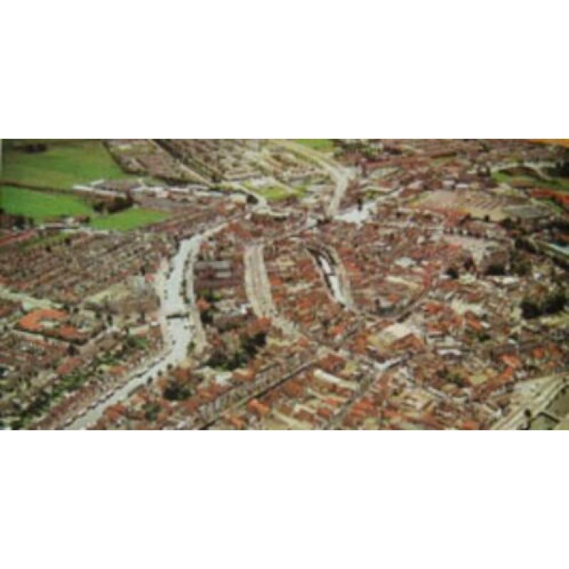 Vliegend boven Nederland / Flying over Holland [7e druk]