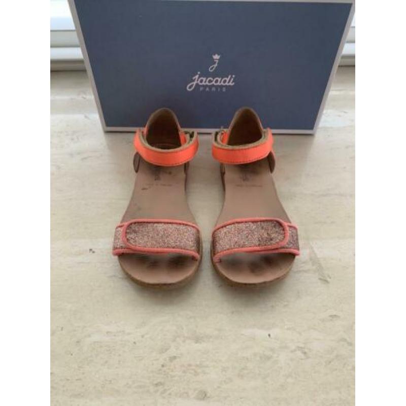 LEUKE fluor sandaaltjes Jacadi mt 27