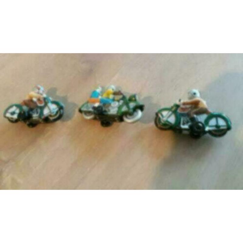 Blikken motortjes 3 st 11 cm