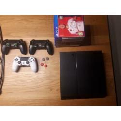 PlayStation 4 incl toebehoren en attributen