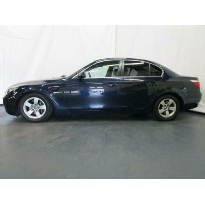 BMW 5-serie 525i Executive Airco Navi