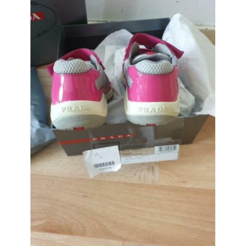 Prada rose maat 25