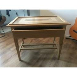 Hand gemaakte sidetable met lade