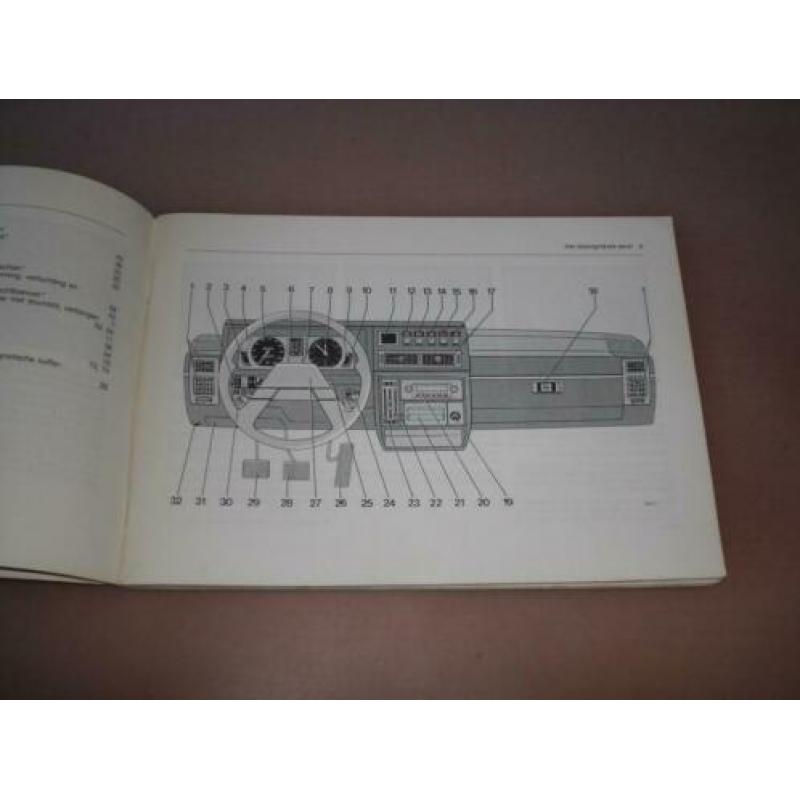 Handleiding/ instructieboekje Opel Rekord/ 1983
